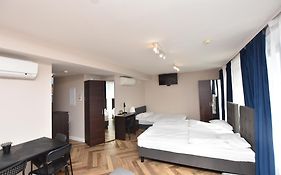 DUKES Apartments - Wita Stwosza